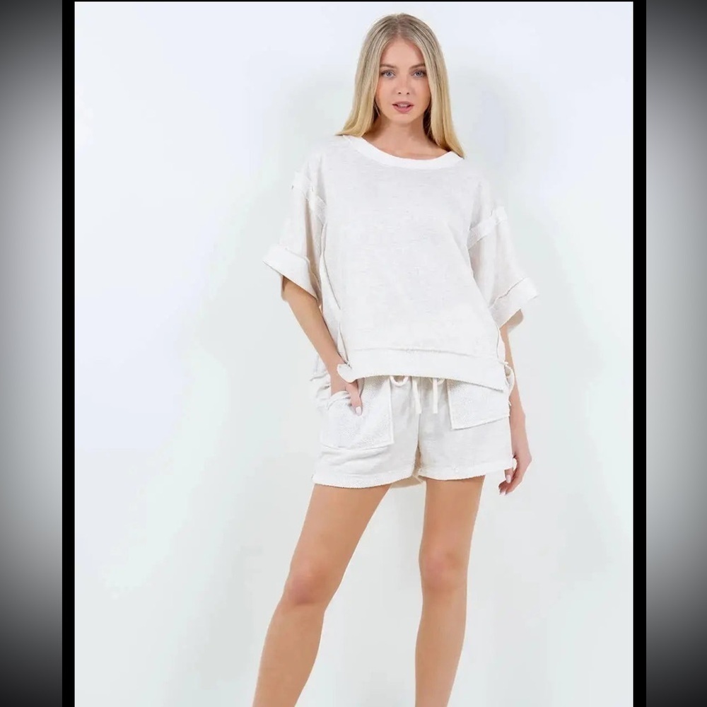 J Her Oversize Banded Top and LoopTerry Pocket Short Set-Oatmeal